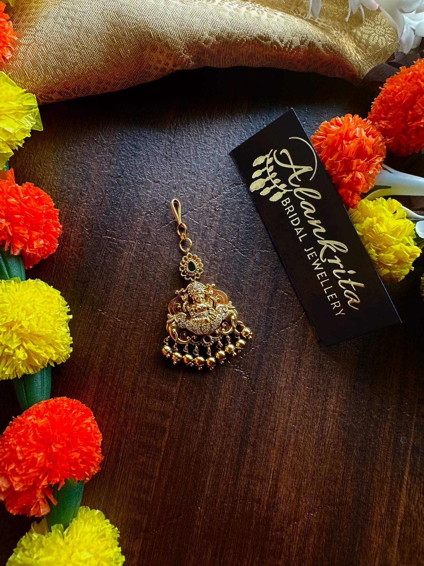 Antique Chutti / Tikka with Golden Beads