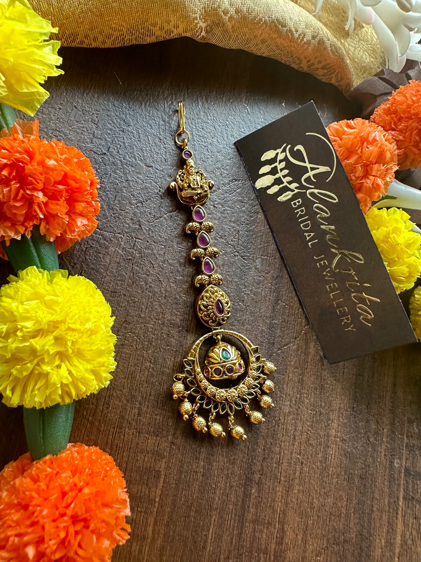 Premium Antique Chutti / Tikka with Golden Beads