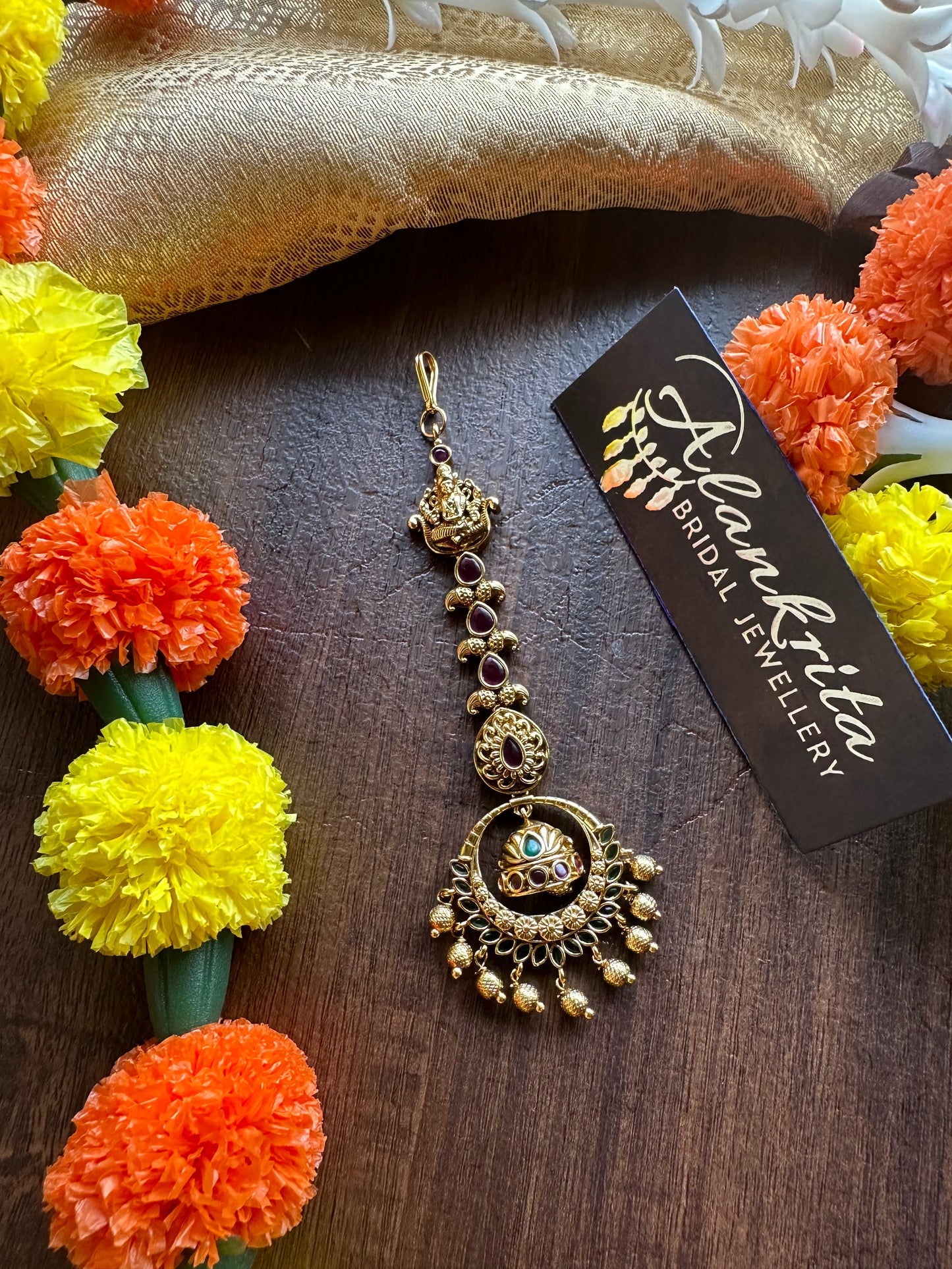 Premium Antique Chutti / Tikka with Golden Beads