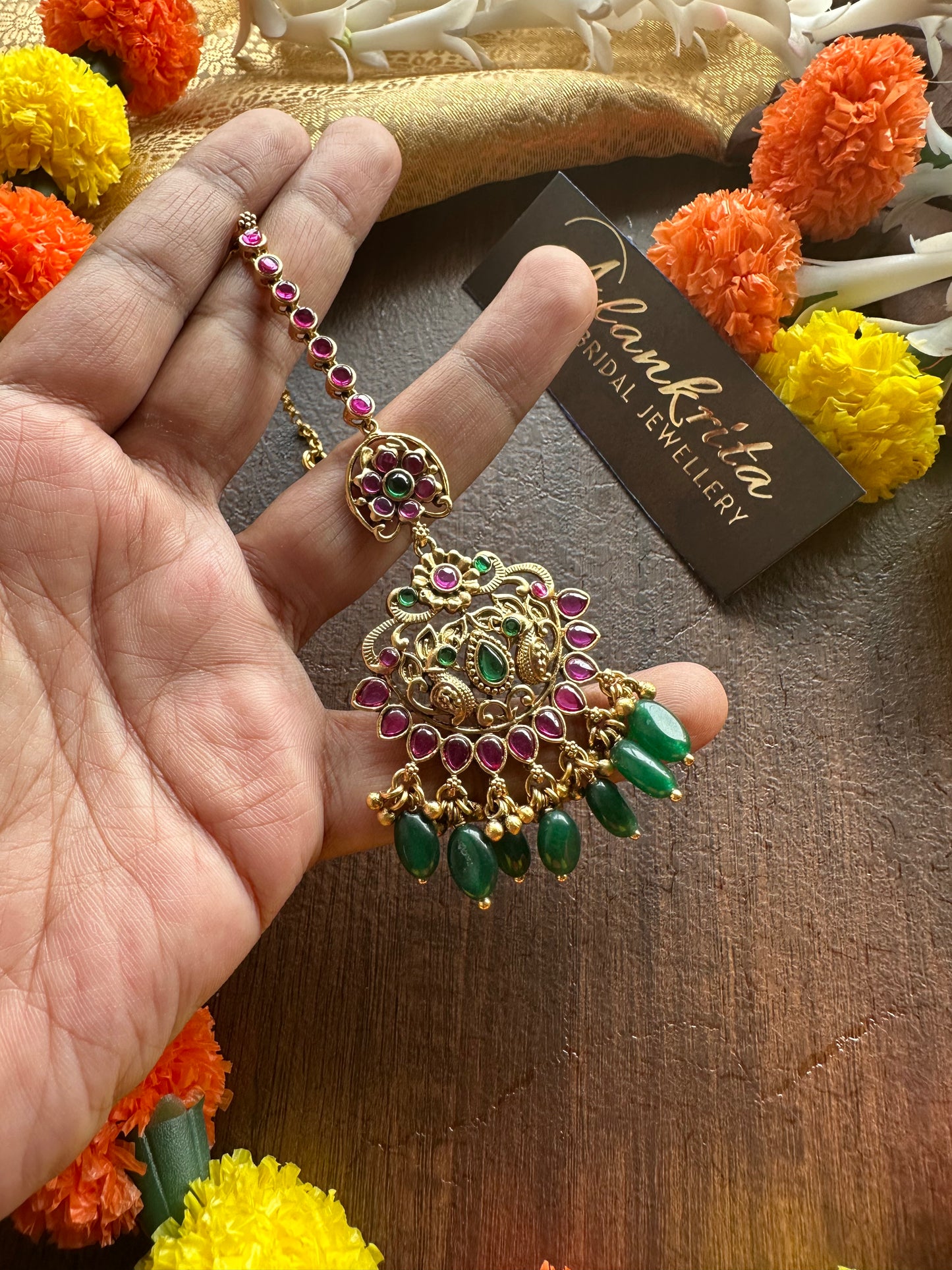 Peacock Kemp Chutti / Tikka with Green Beads