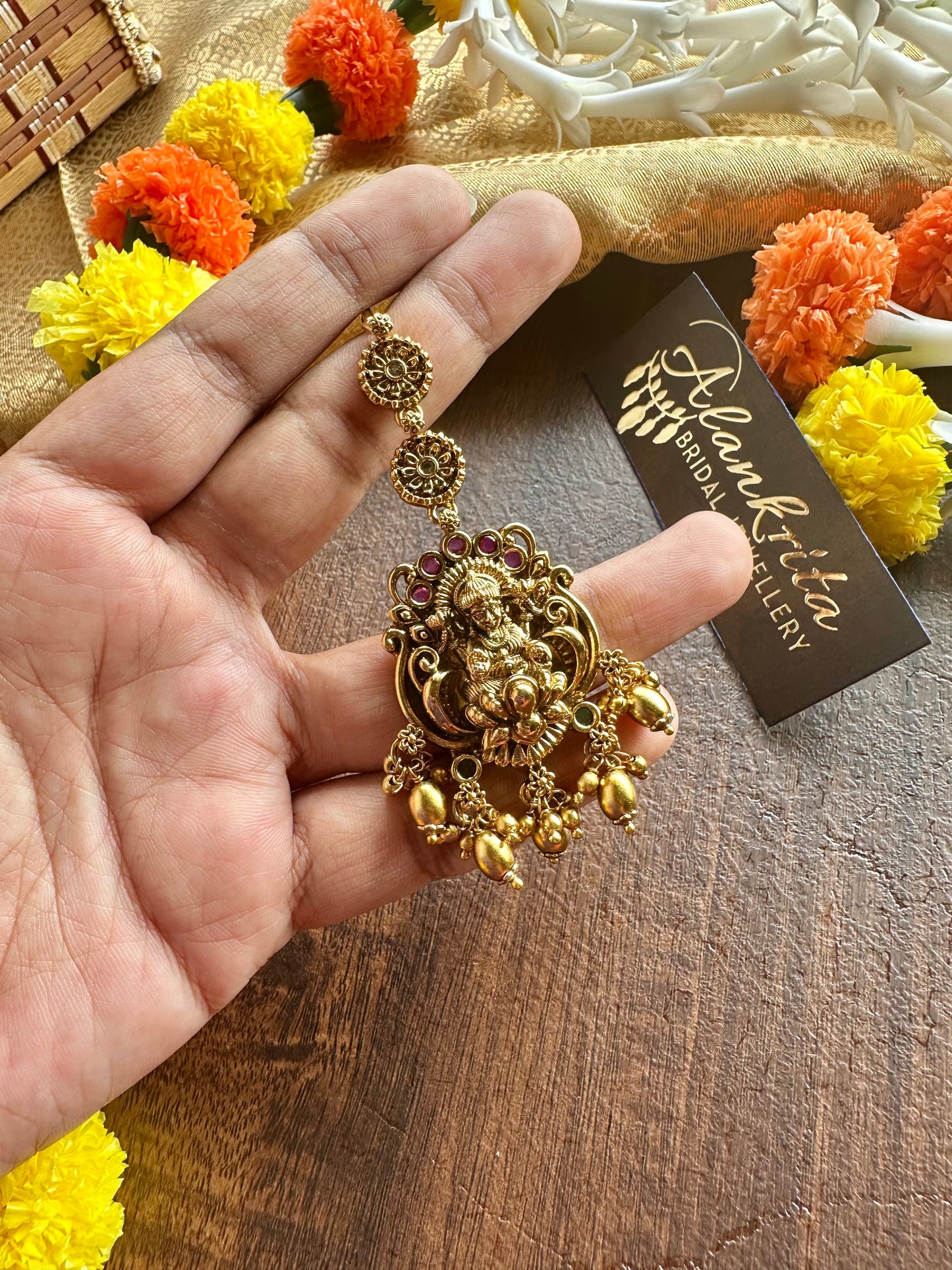Premium Antique Lakshmi Chutti / Tikka