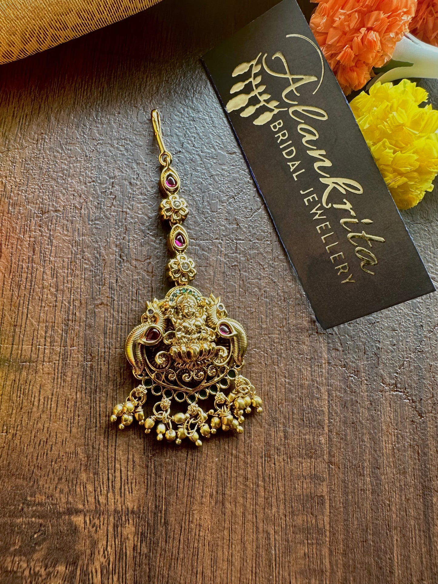 Premium Lakshmi Chutti / Tikka with Golden Beads