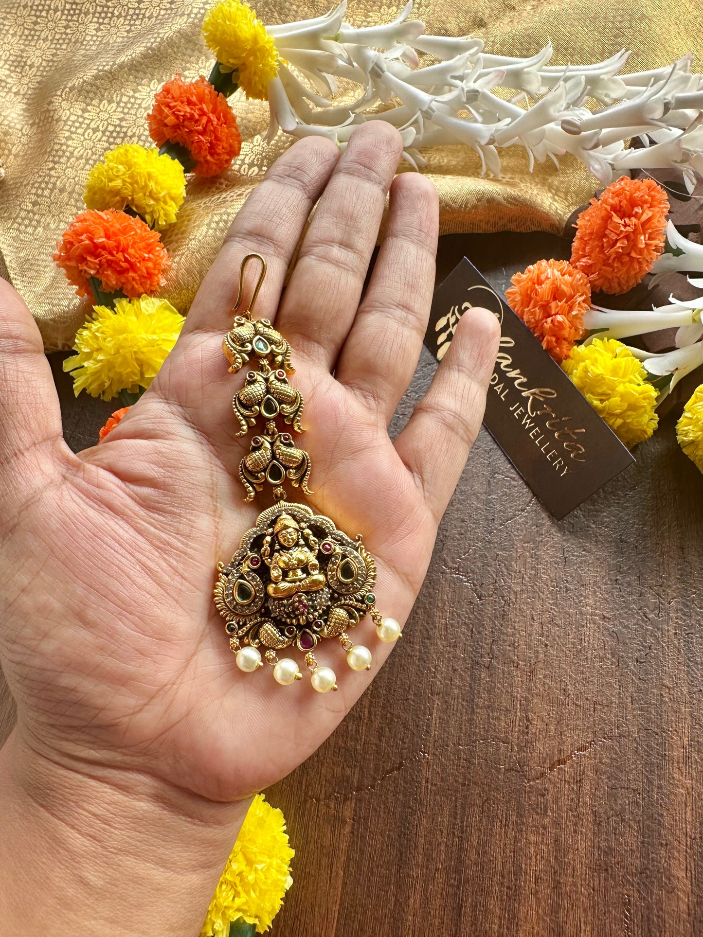 Premium Lakshmi Chutti / Tikka with Pearl Beads