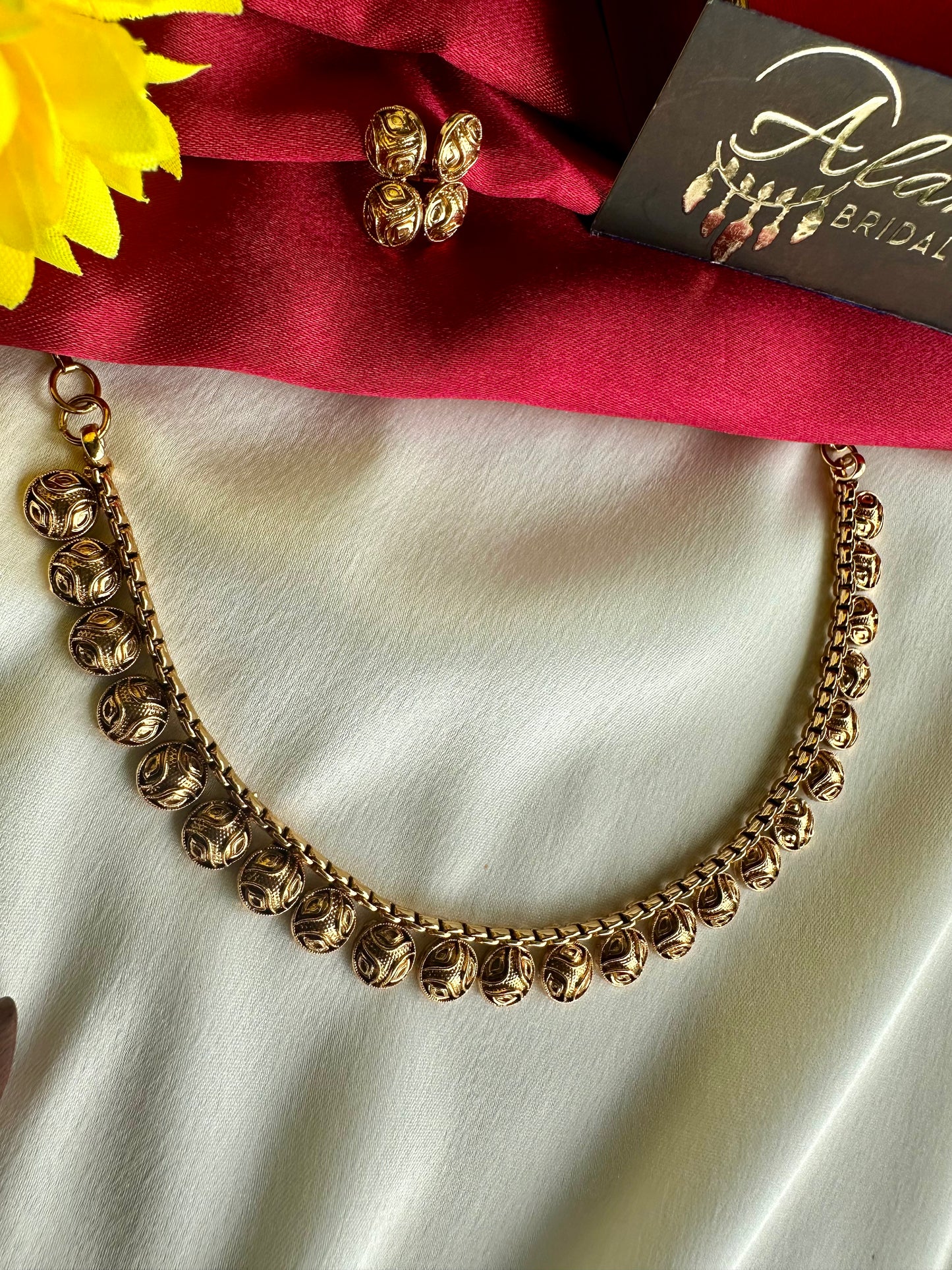 Premium Gold Look Alike Short Necklace