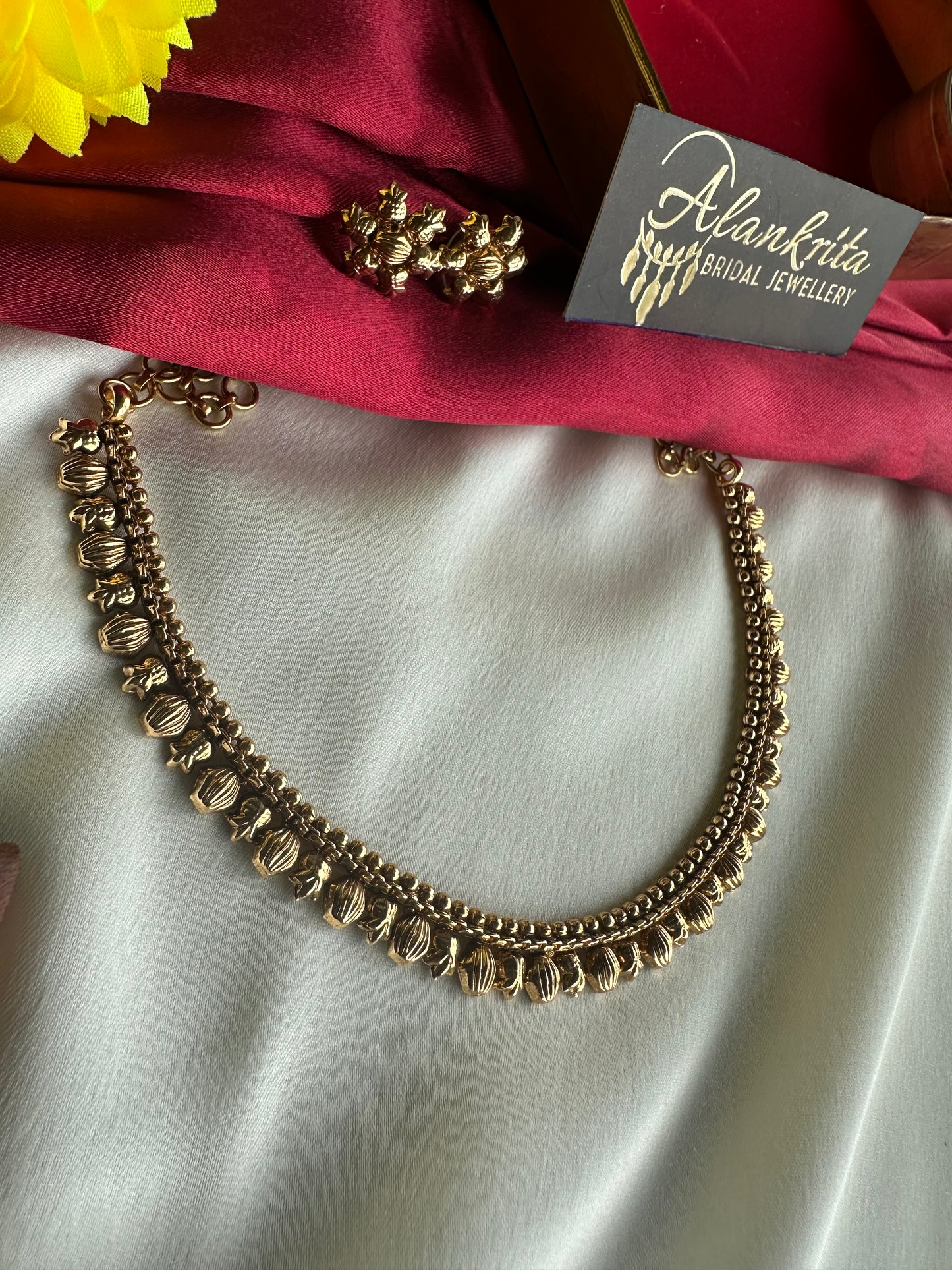 Premium Gold Look Alike Short Necklace