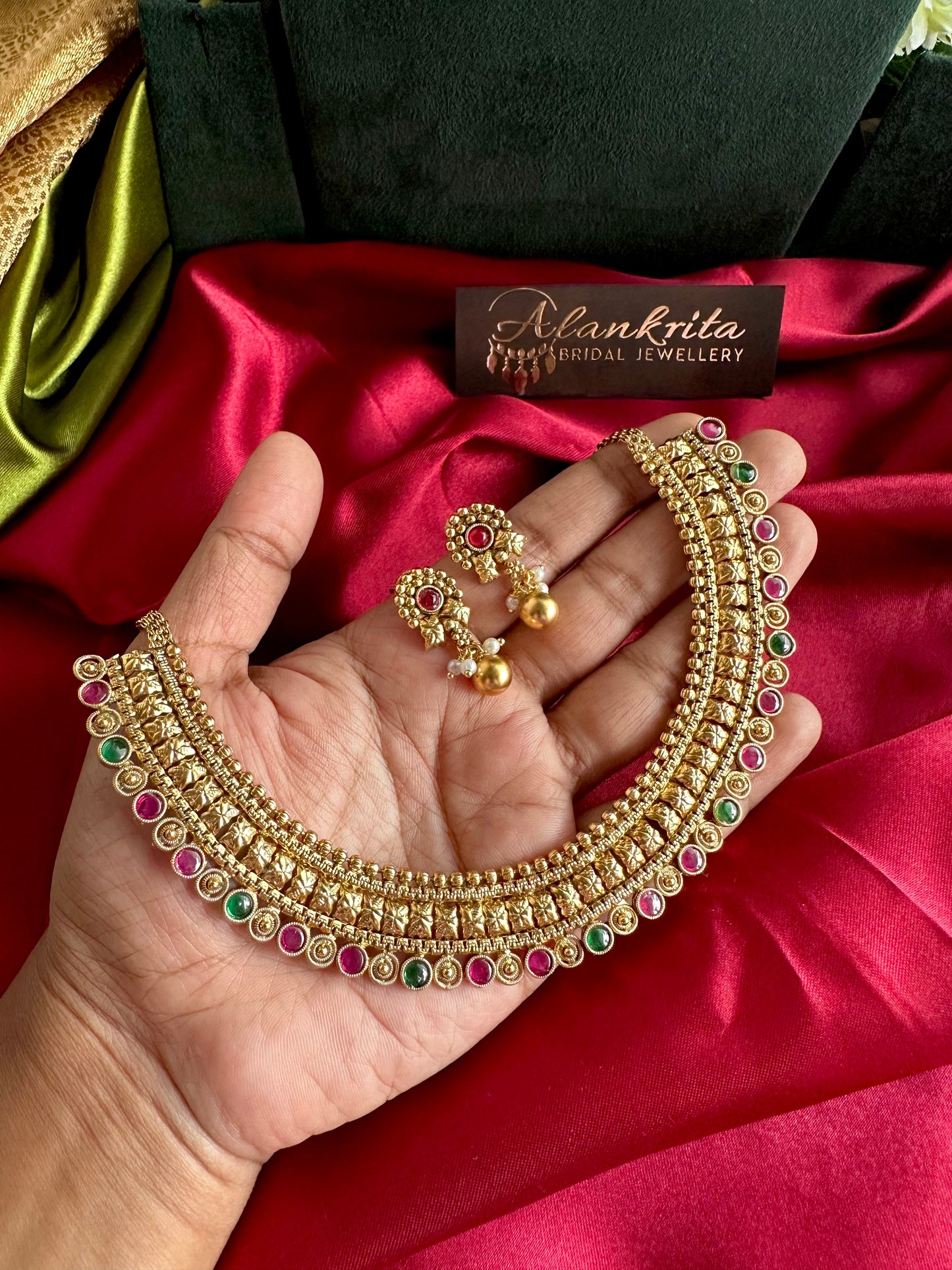Premium Gold Look Alike Short Necklace