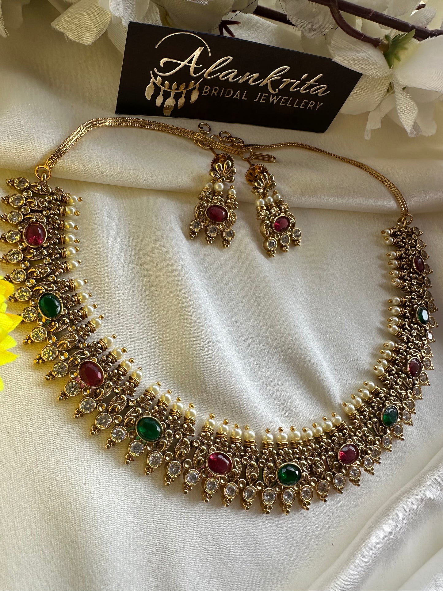 Premium Gold Look Alike Short Necklace