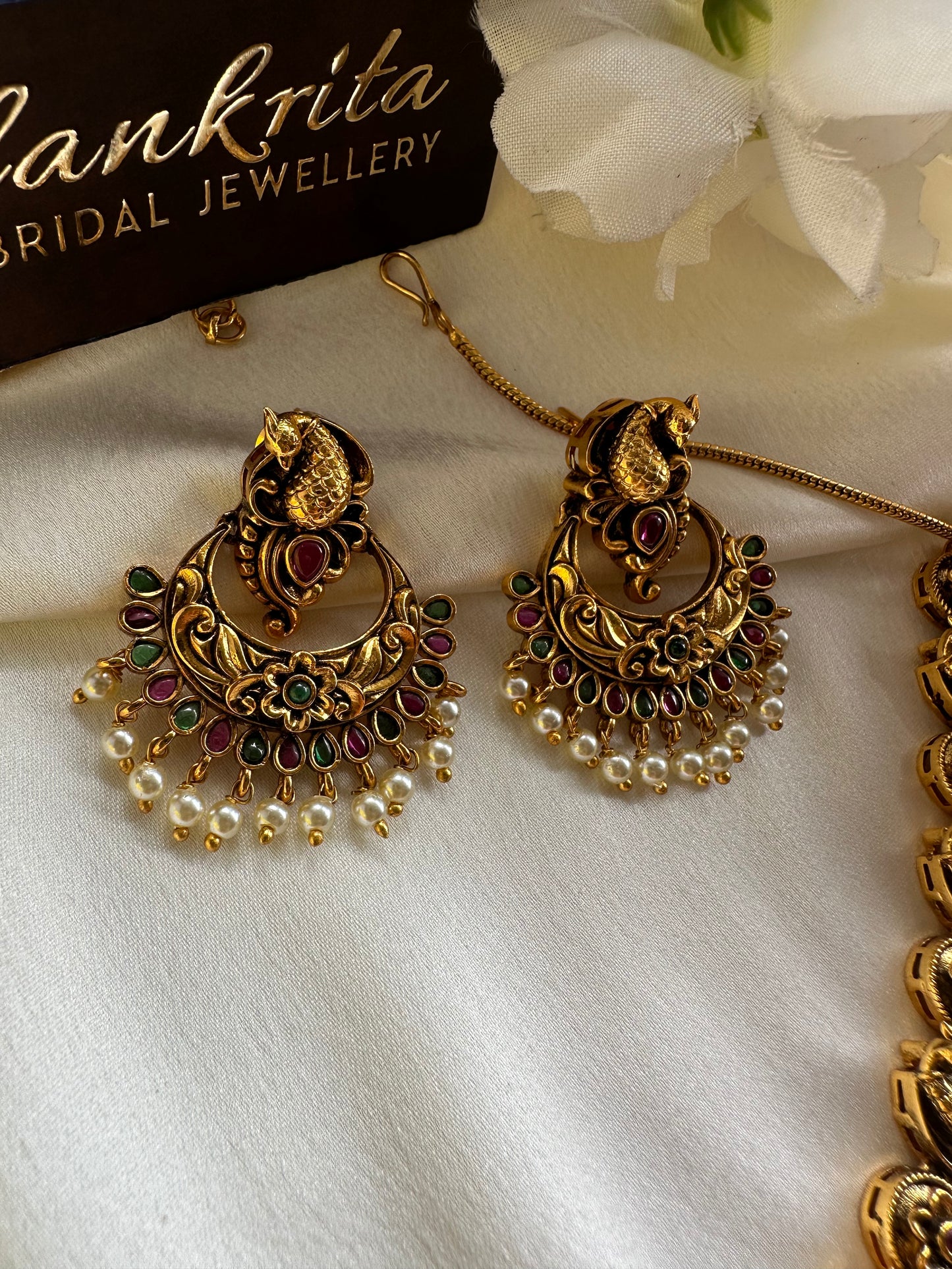 Premium Peacock Short Necklace with Kemp Stones