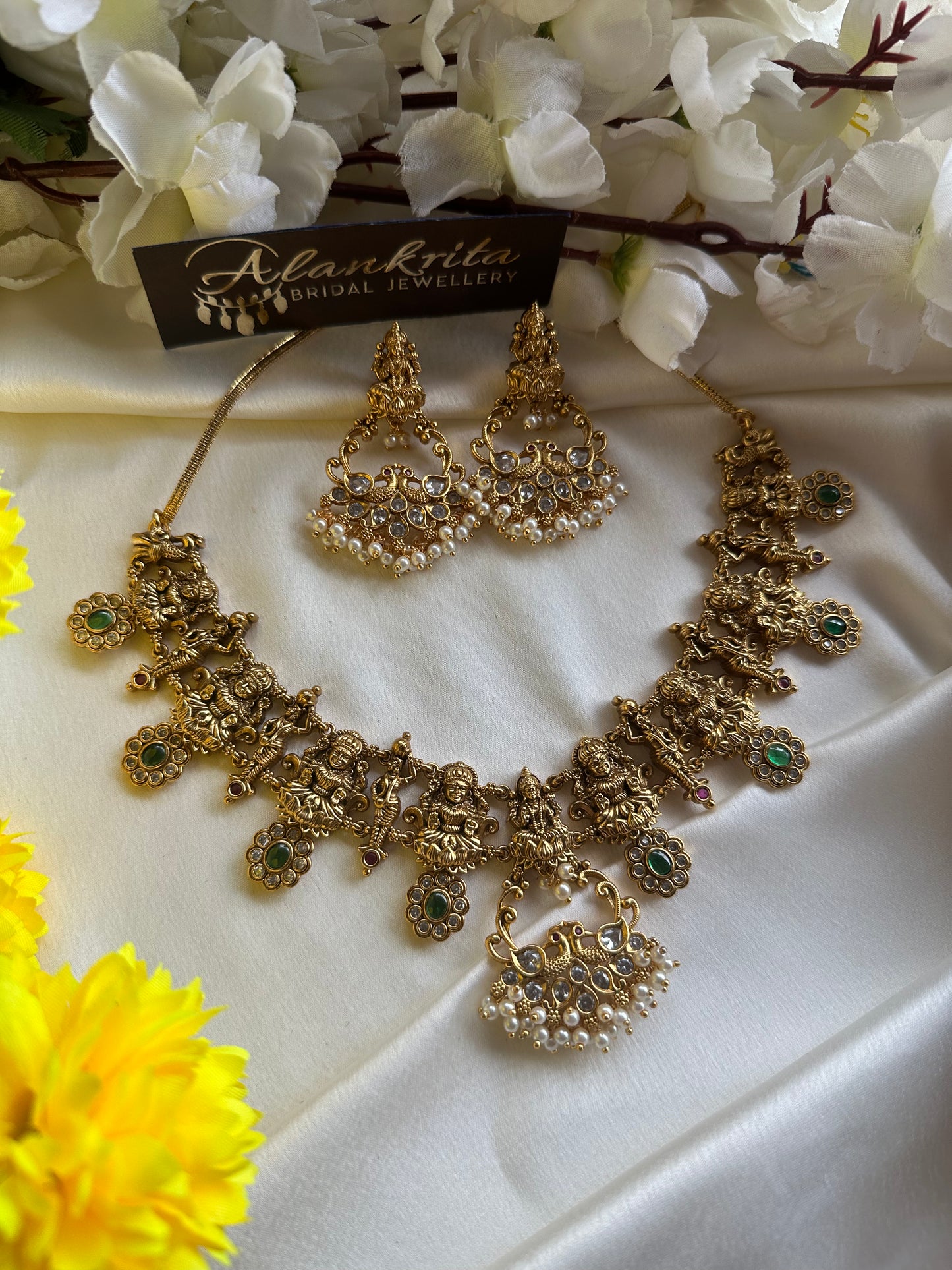 Premium Lakshmi Short Necklace