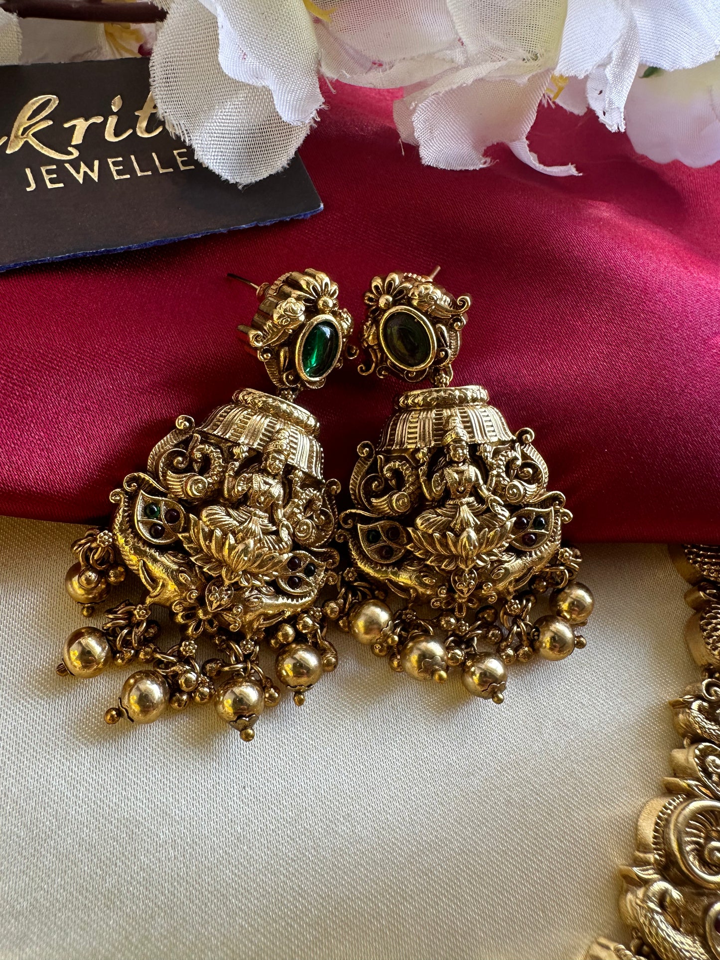 Premium Antique Lakshmi Short necklace with Golden Beads