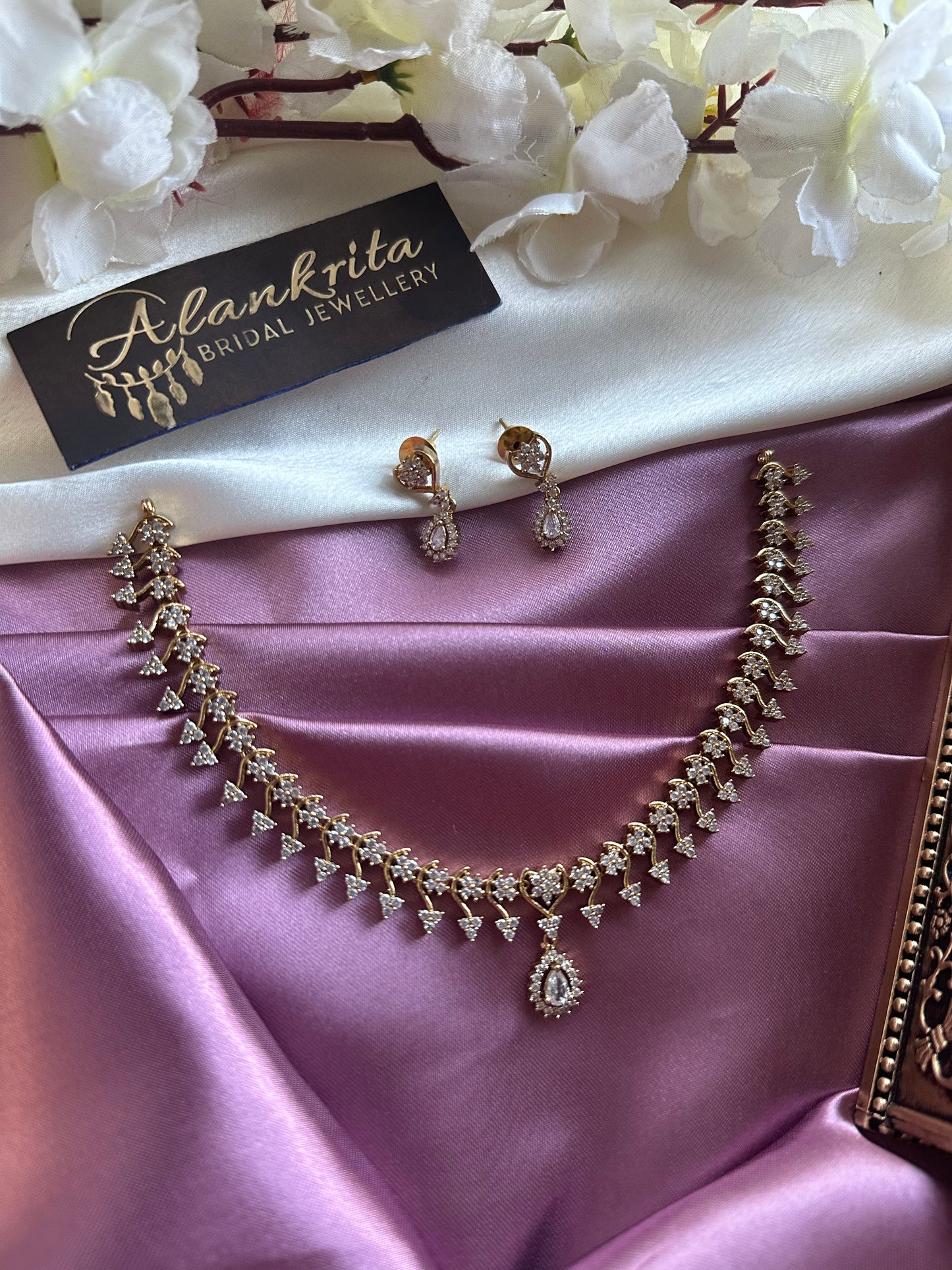 Diamond Inspired Short Necklace with AD Stones