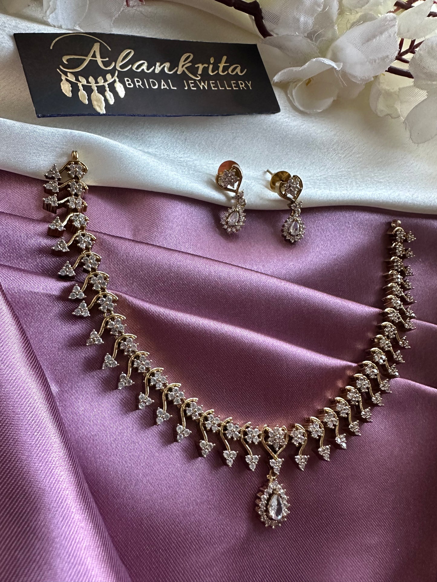 Diamond Inspired Short Necklace with AD Stones