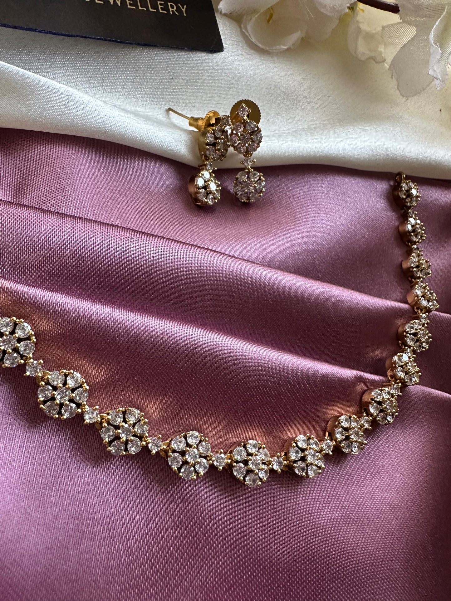 Diamond Inspired Short Necklace with AD Stones