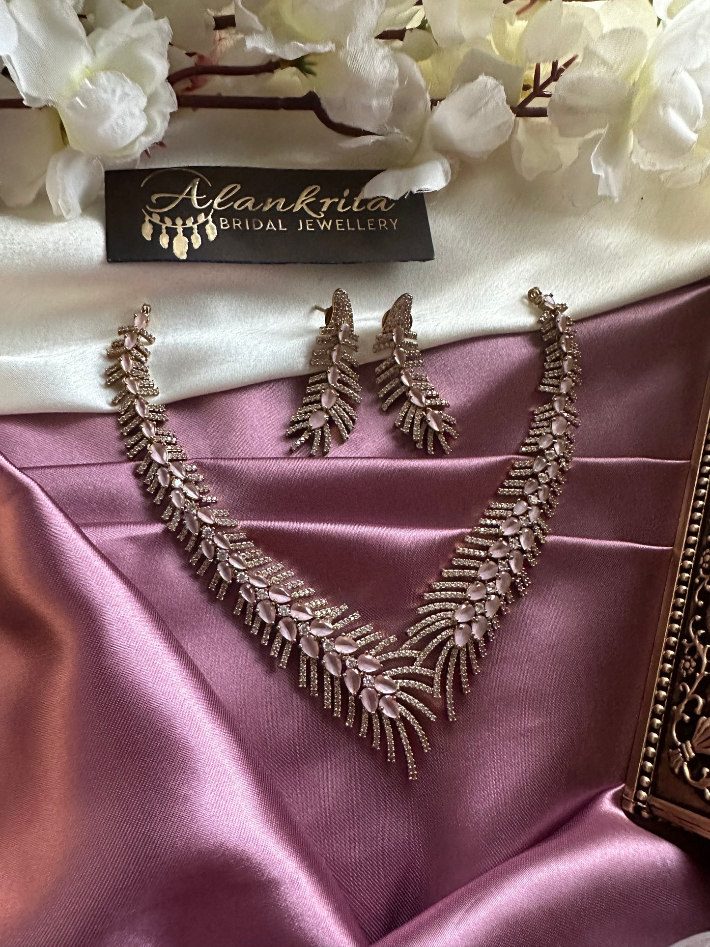 Victorian Pink Short Necklace with AD Stones
