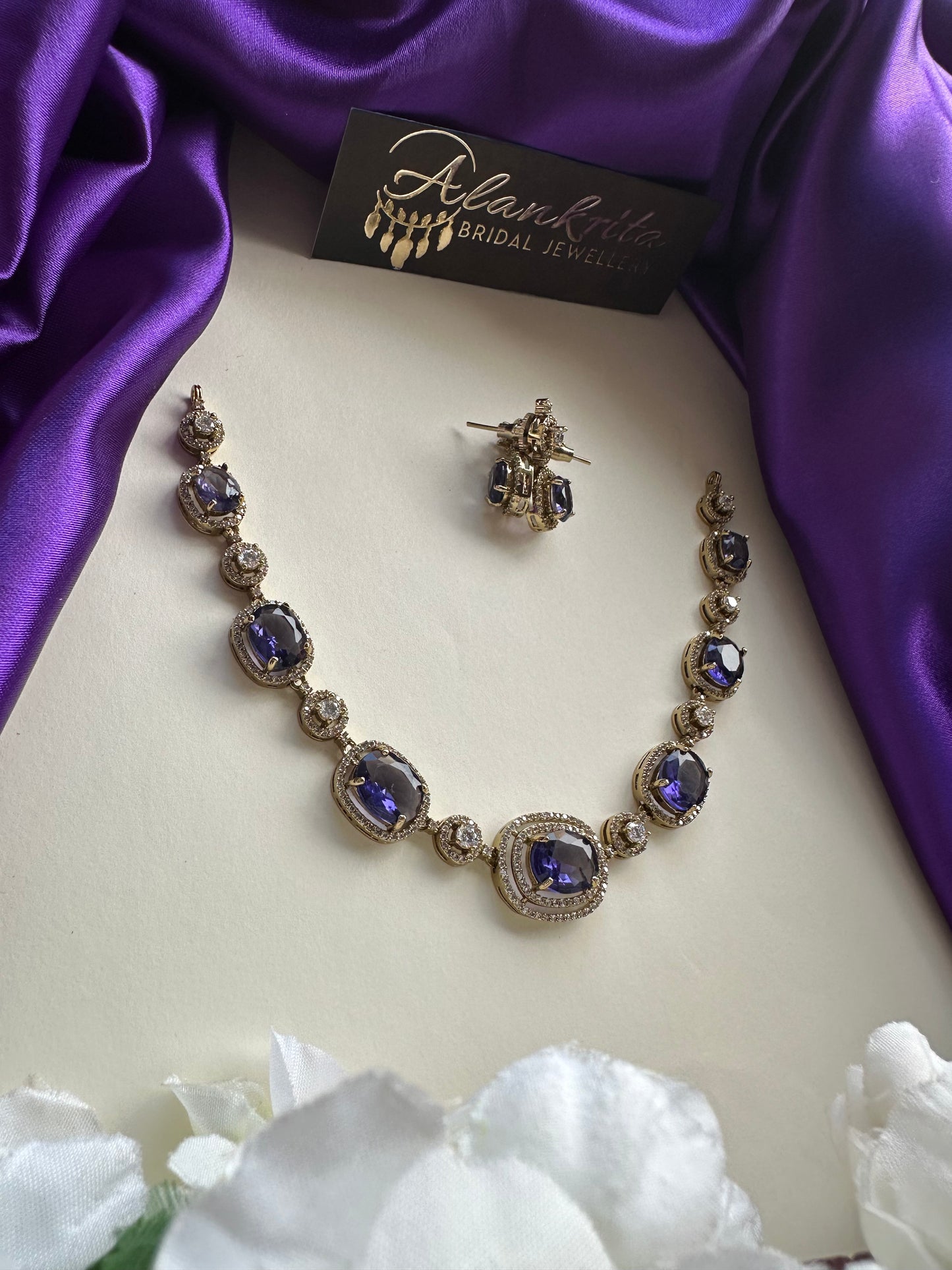 Premium Victorian Purple Short Necklace