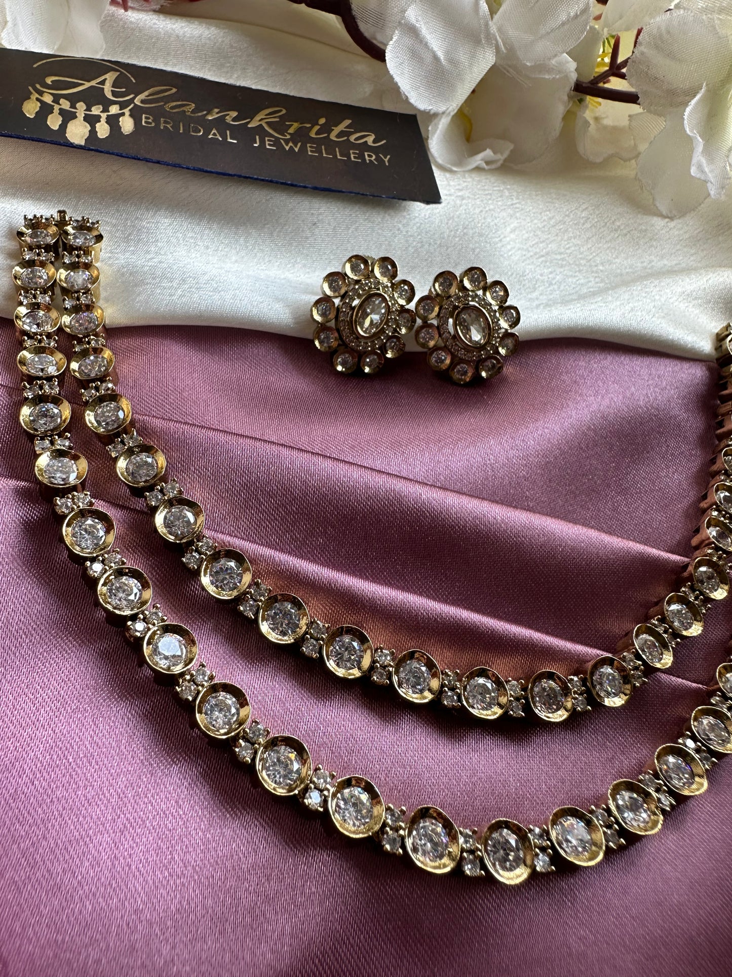 Premium Two Layered Victorian Short Necklace