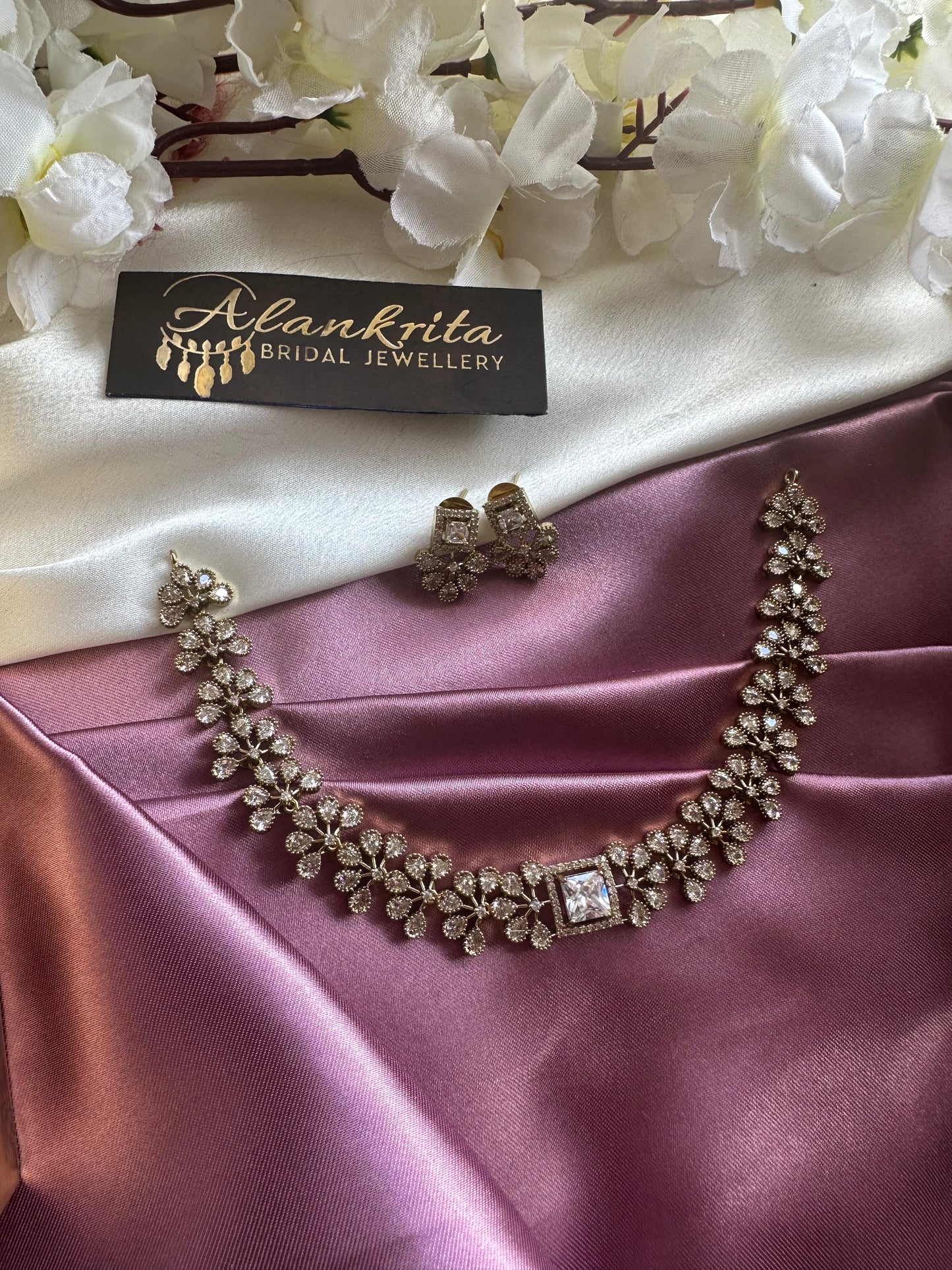 Floral White Short Necklace with AD Stones