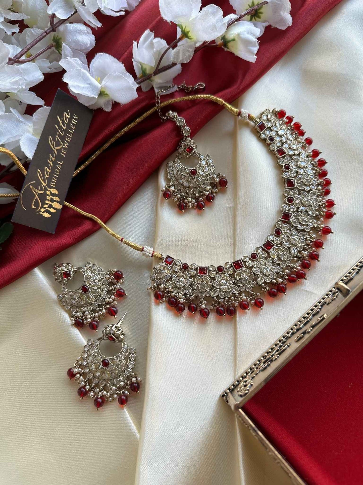 Premium Maroon Kundan Choker with TIkka