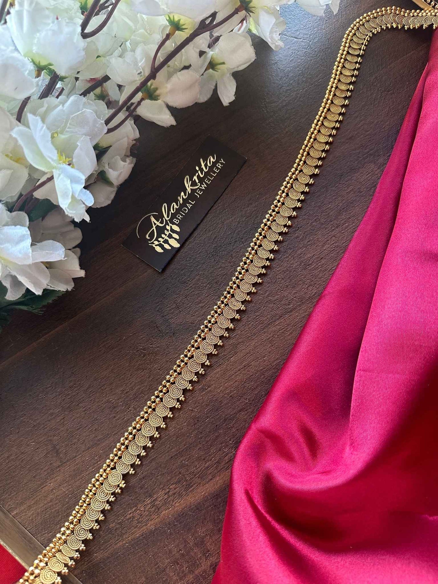Simple Gold Look Alike Thin Hip Chain