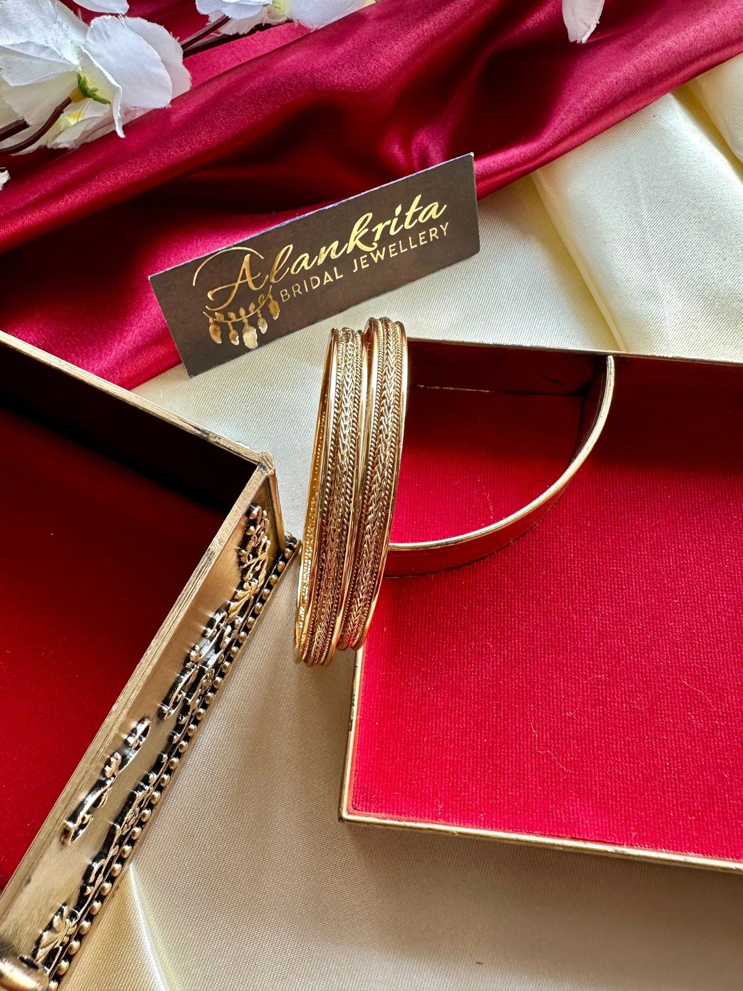 Premium Gold Look Alike Bangle