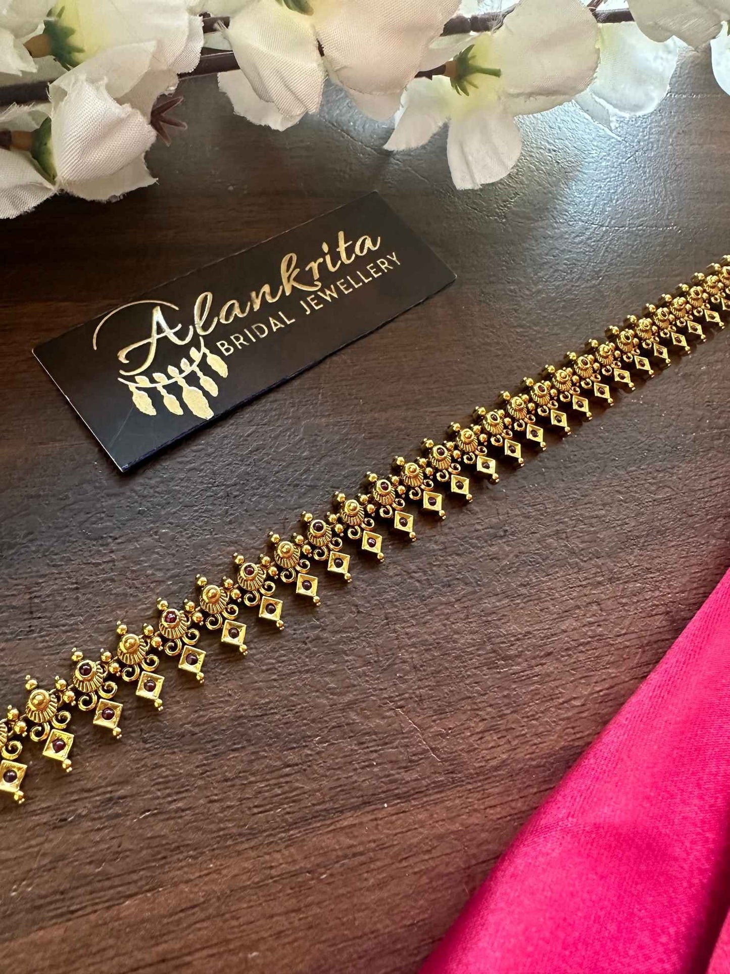 Premium Antique Thin Hip Chain with Kemp Stones