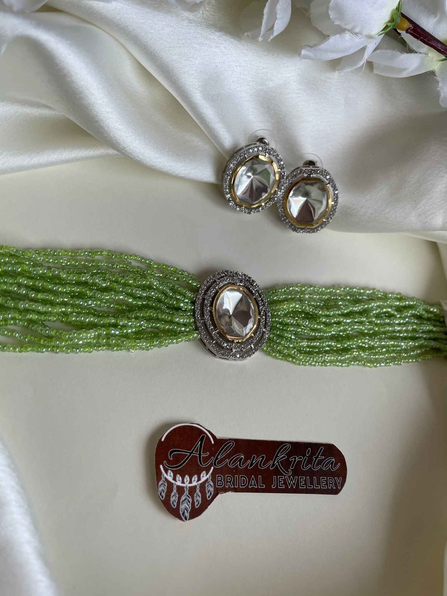 Simple Green Beaded Kundan Choker