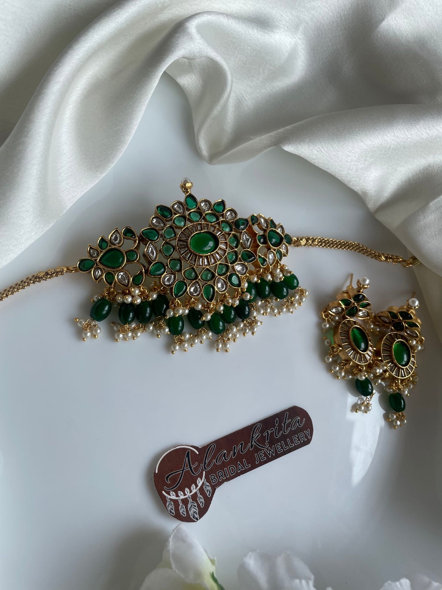 Premium Green Kemp Choker with Green Beads