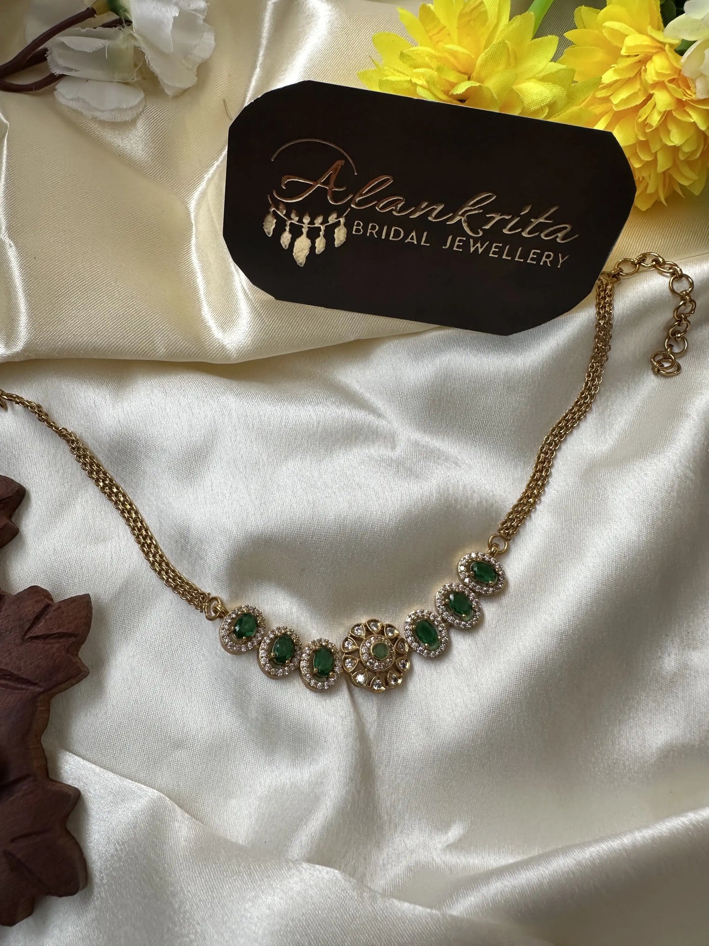 Simple Choker with Green Stones