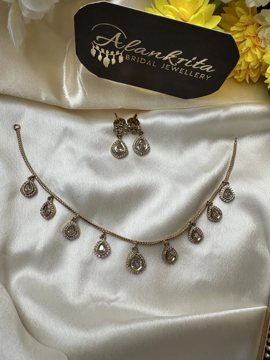 Premium Simple Necklace with White Stone Drops