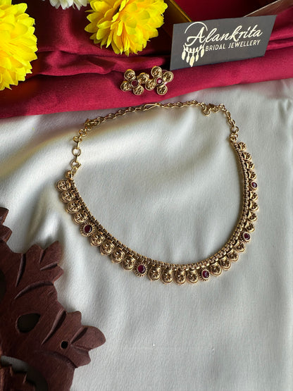 Premium Gold Look Alike Short Necklace