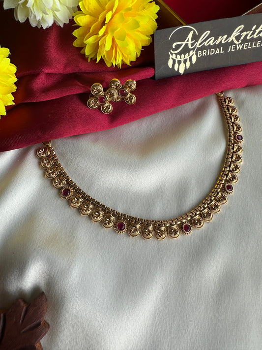 Premium Gold Look Alike Short Necklace