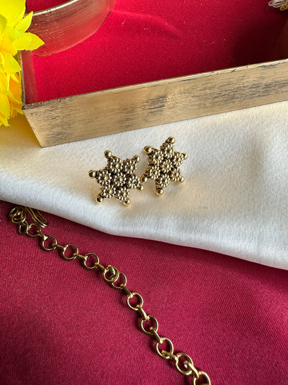 Premium Gold Look Alike Short Necklace
