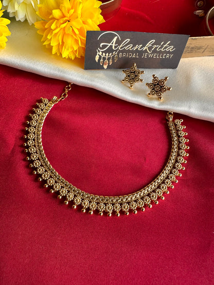Premium Gold Look Alike Short Necklace
