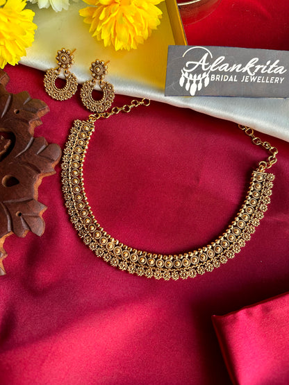 Premium Gold Look Alike Short Necklace