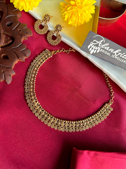 Premium Gold Look Alike Short Necklace