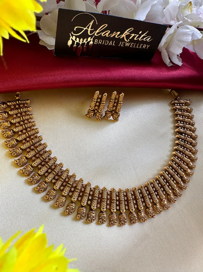 Premium Gold Look Alike Short Necklace