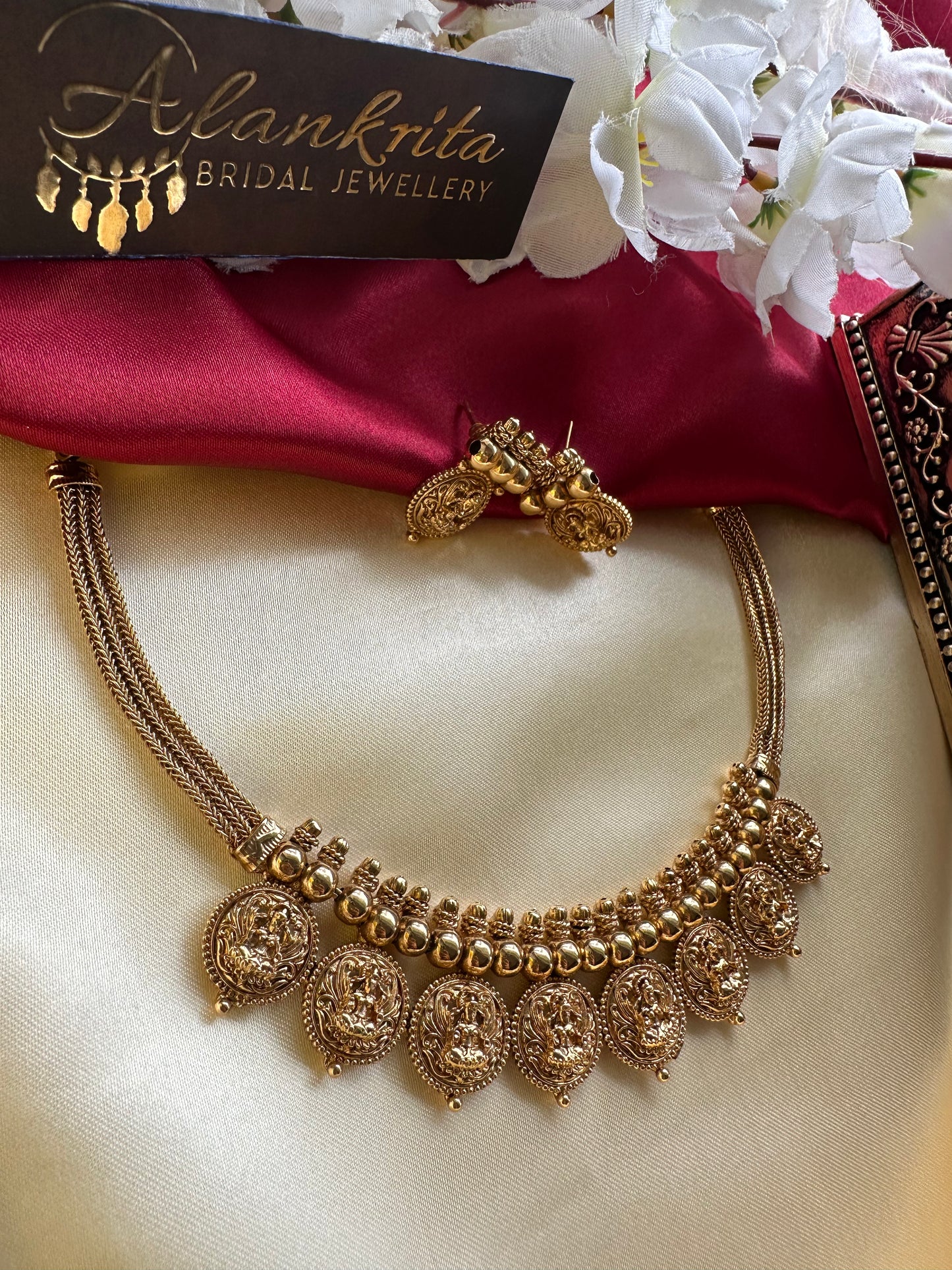 Premium Lakshmi Coin Short Necklace
