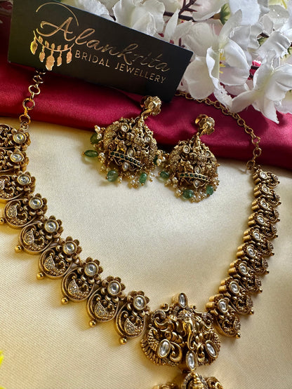 Premium Antique Temple Short Necklace with Pastel Green Beads