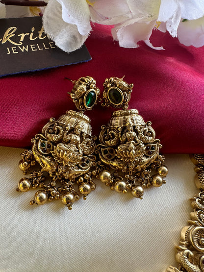 Premium Antique Lakshmi Short necklace with Golden Beads