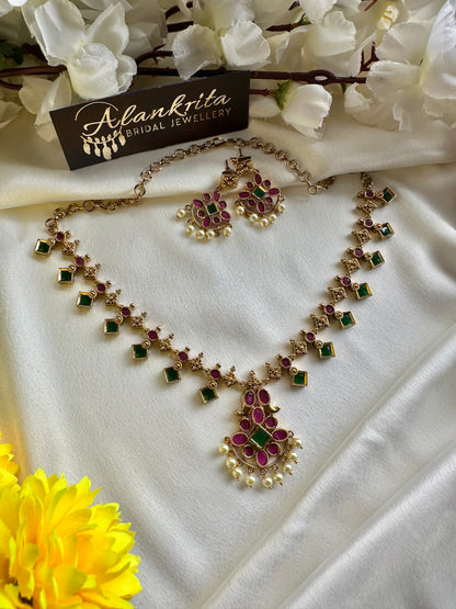 Premium palakka Short Necklace with Ruby & Green Stones