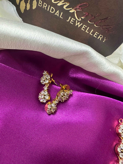 Diamond Inspired Short Necklace