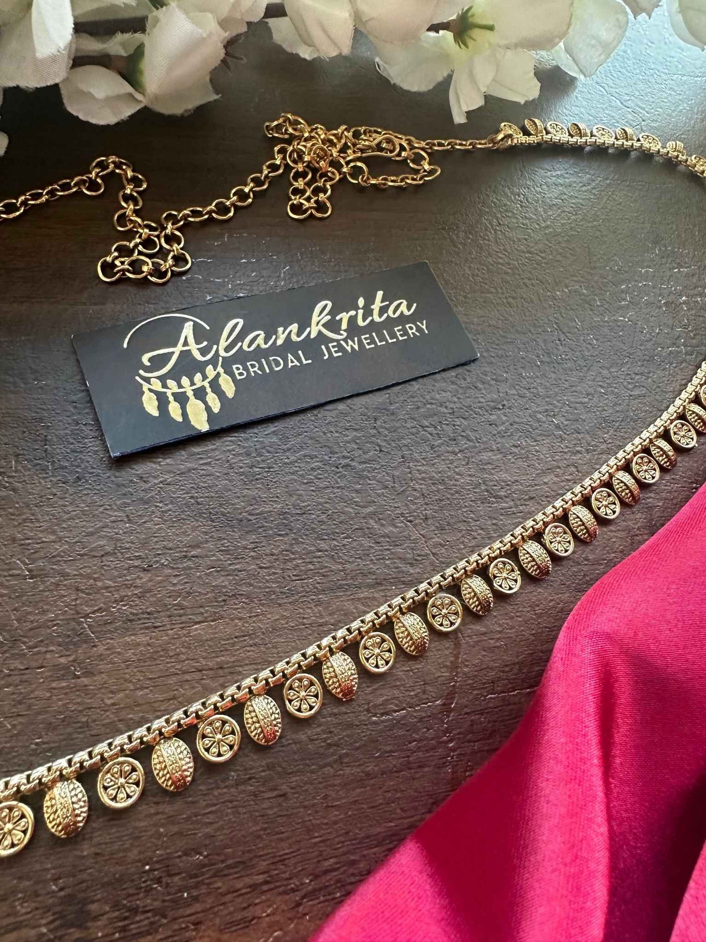Simple Gold Look Alike Thin Hip Chain