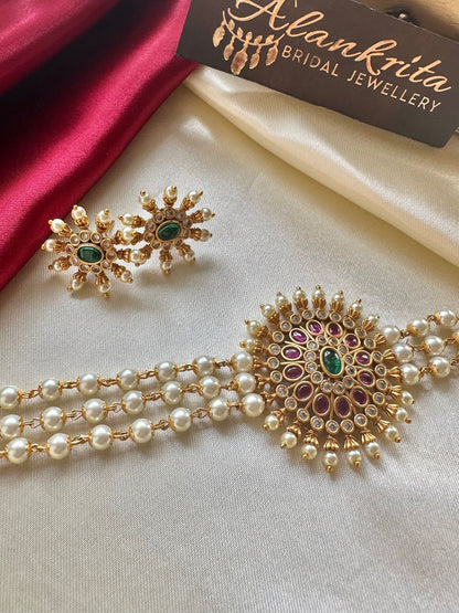 Traditional 3 Layered Pearl Choker with Kemp Stones