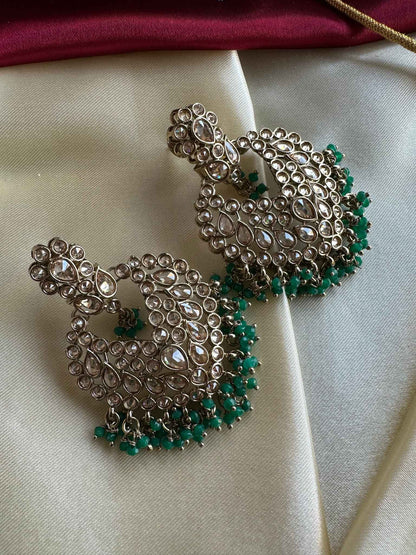 Premium Kundan Choker Includes Tikka with Green Beads