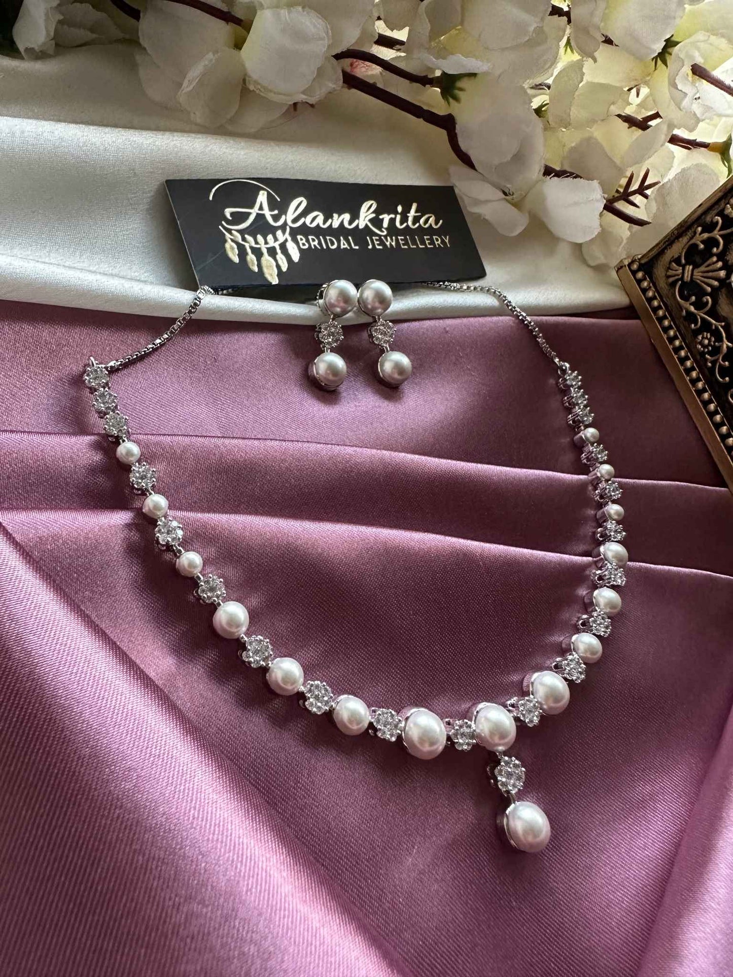 AD Necklace with White Stones & Pearl