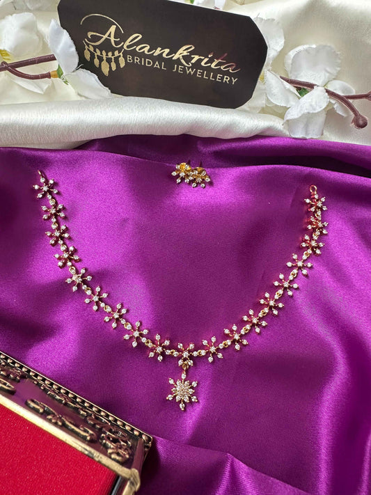 Diamond Inspired Short Necklace